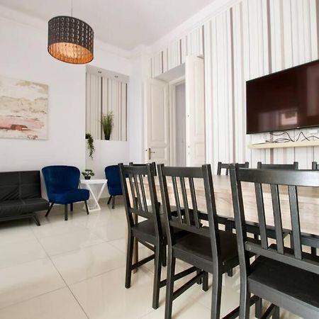 Premium Apartment By Hi5-Vaci Str. 3 Bedroom Βουδαπέστη Εξωτερικό φωτογραφία