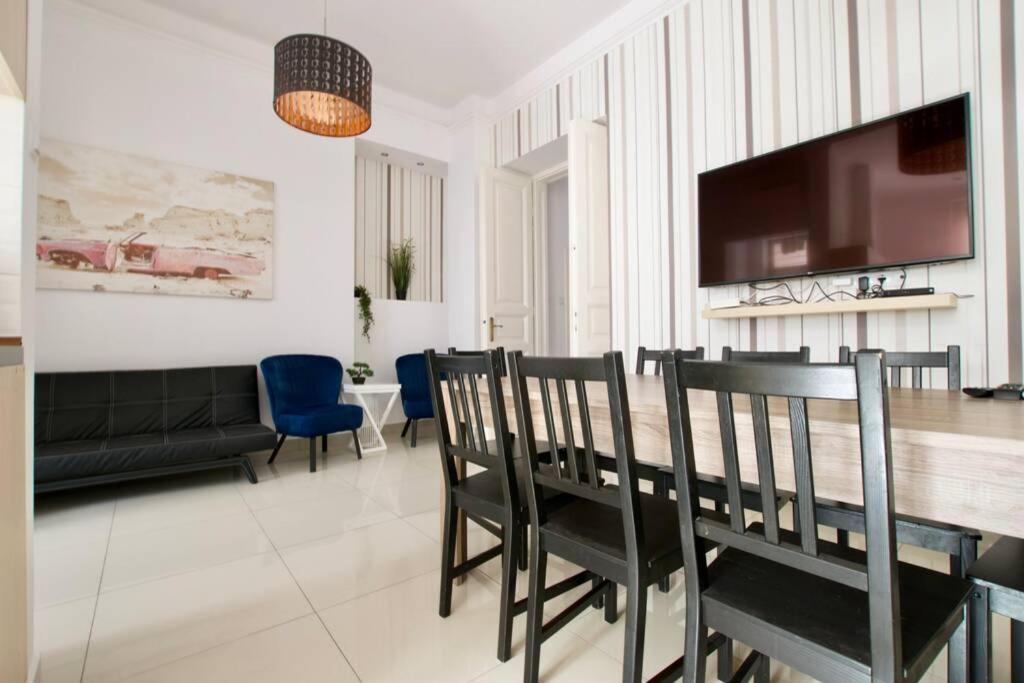 Premium Apartment By Hi5-Vaci Str. 3 Bedroom Βουδαπέστη Εξωτερικό φωτογραφία
